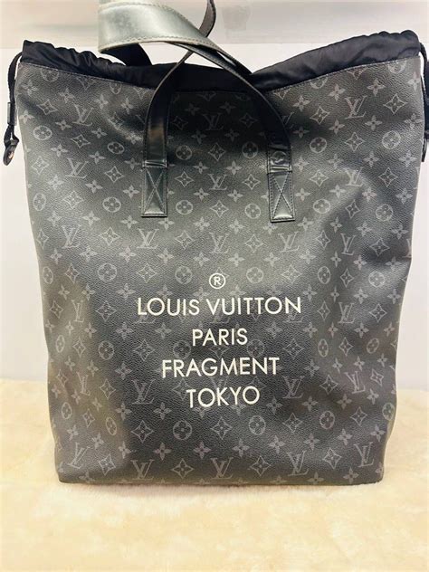 LOUIS VUITTON Monogram Eclipse Fragment Cabas Light